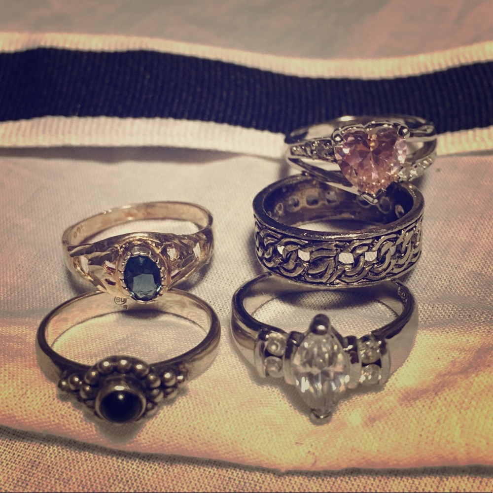 Fashion rings bundle!